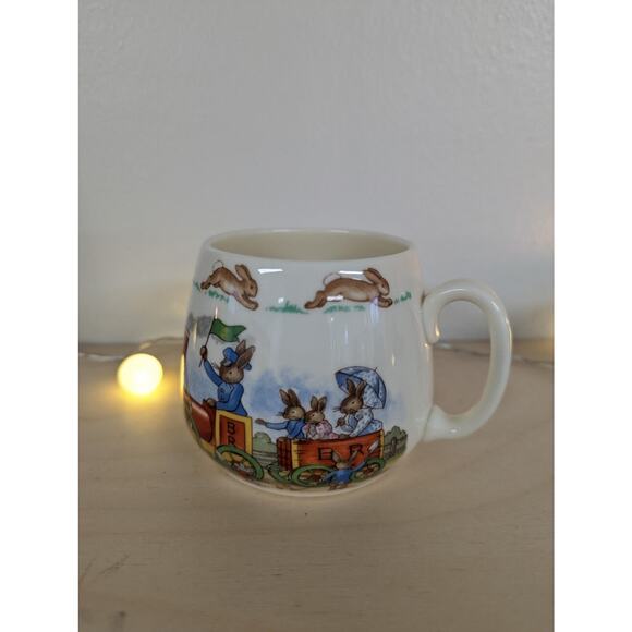 Vintage Bunnykins Royal Dalton Mug Teacup Made in England - Picture 4 of 7